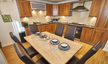 kitchen-dining-area-lp242-03